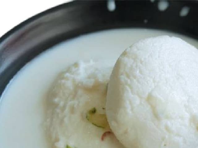 Rasmalai (2 pcs)
